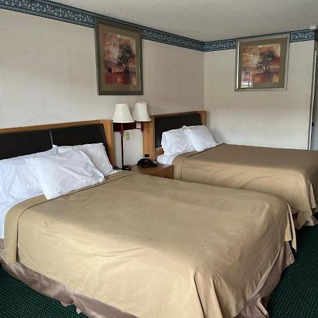 Southern Lodge Orangeburg Bagian luar foto