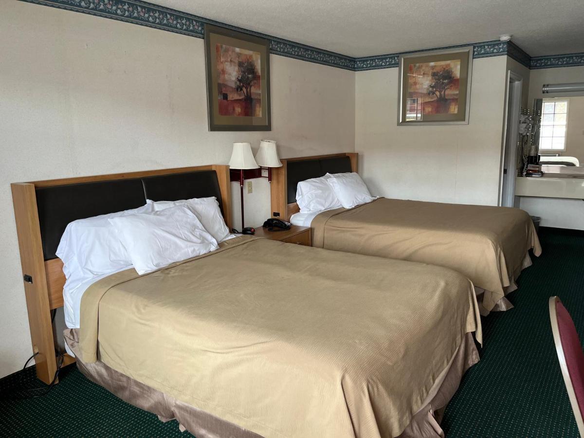 Southern Lodge Orangeburg Bagian luar foto