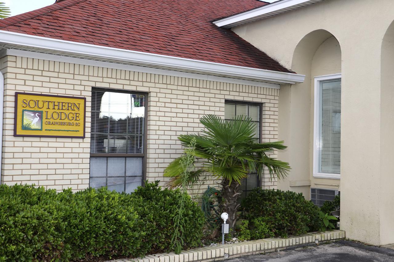 Southern Lodge Orangeburg Bagian luar foto