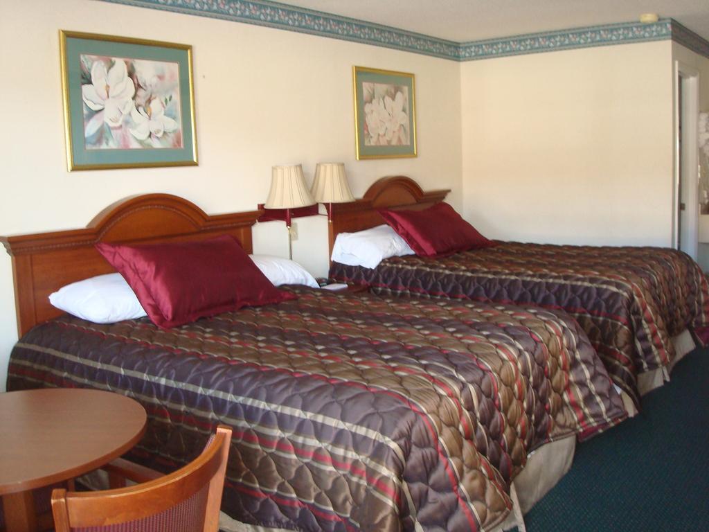 Southern Lodge Orangeburg Bagian luar foto