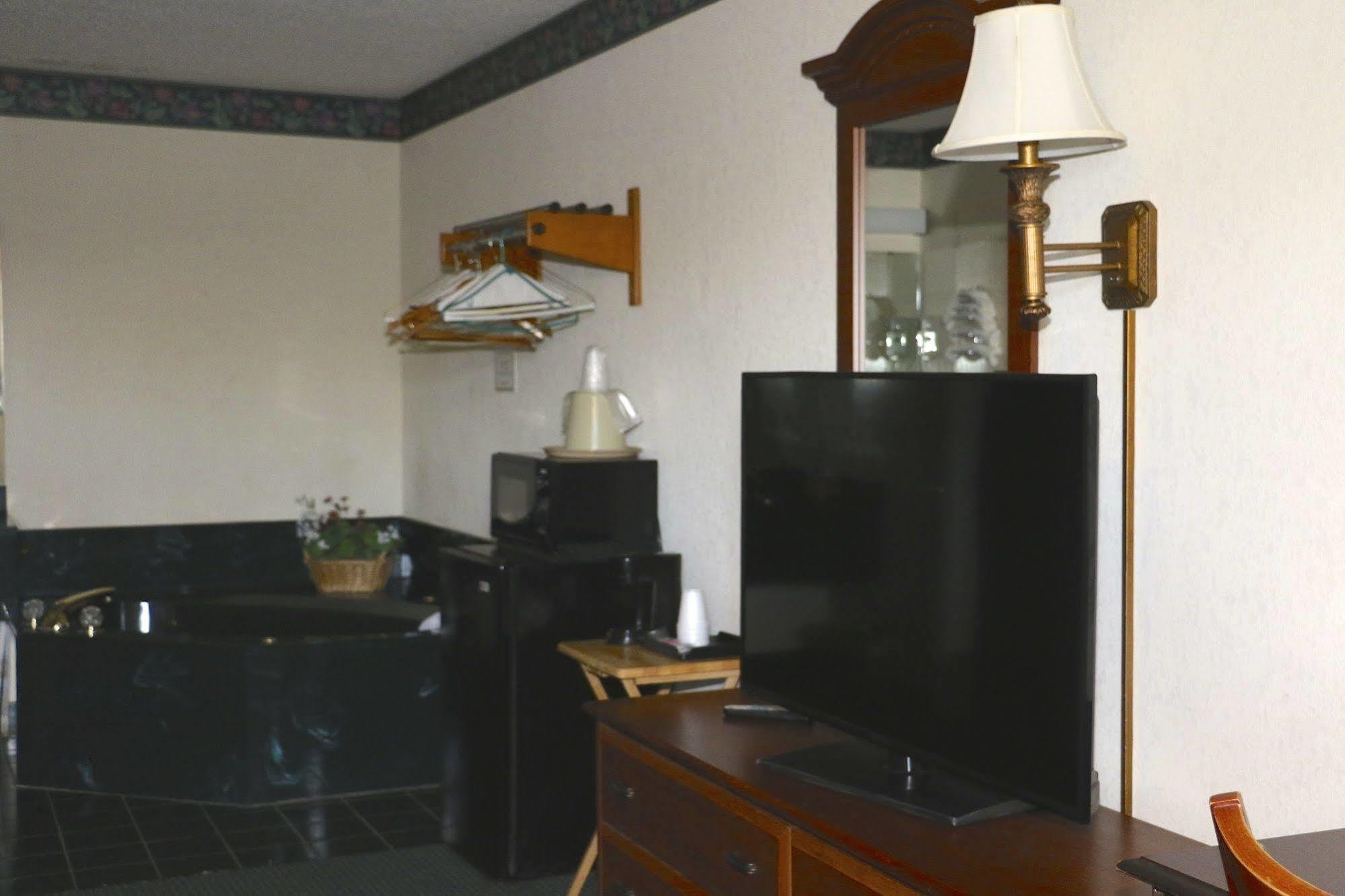 Southern Lodge Orangeburg Bagian luar foto